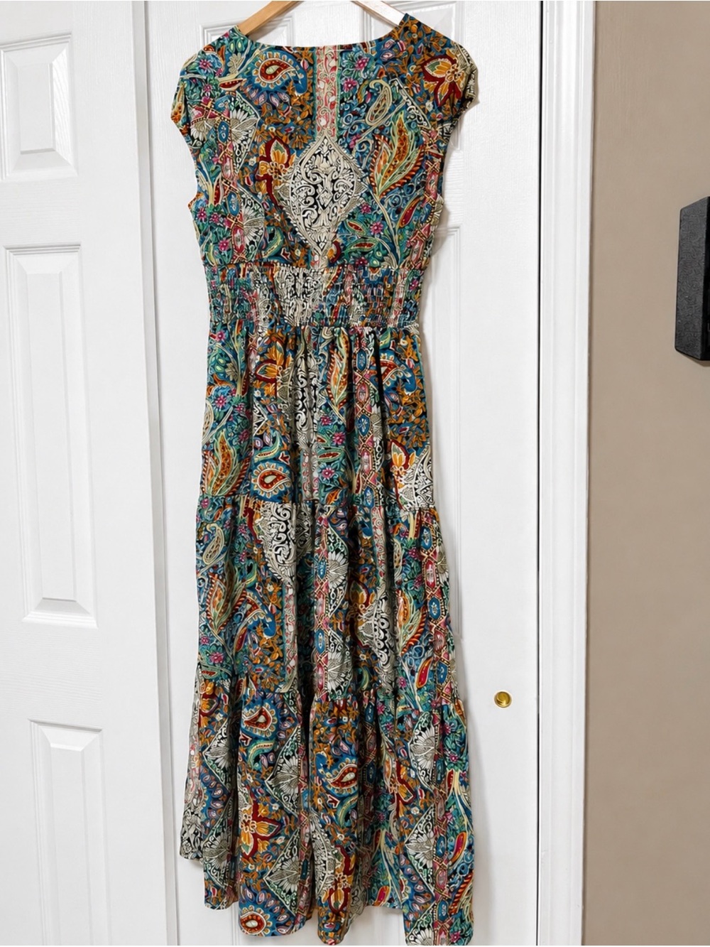 Towne Boho Paisley Maxi Dress Medium Colorful Empire Waist Cap Sleeve NWT - Picture 2 of 6